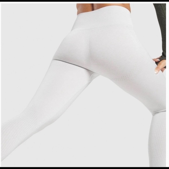 🦈Gymshark Vital Seamless Light Grey Marl🦈 - Picture 2 of 5
